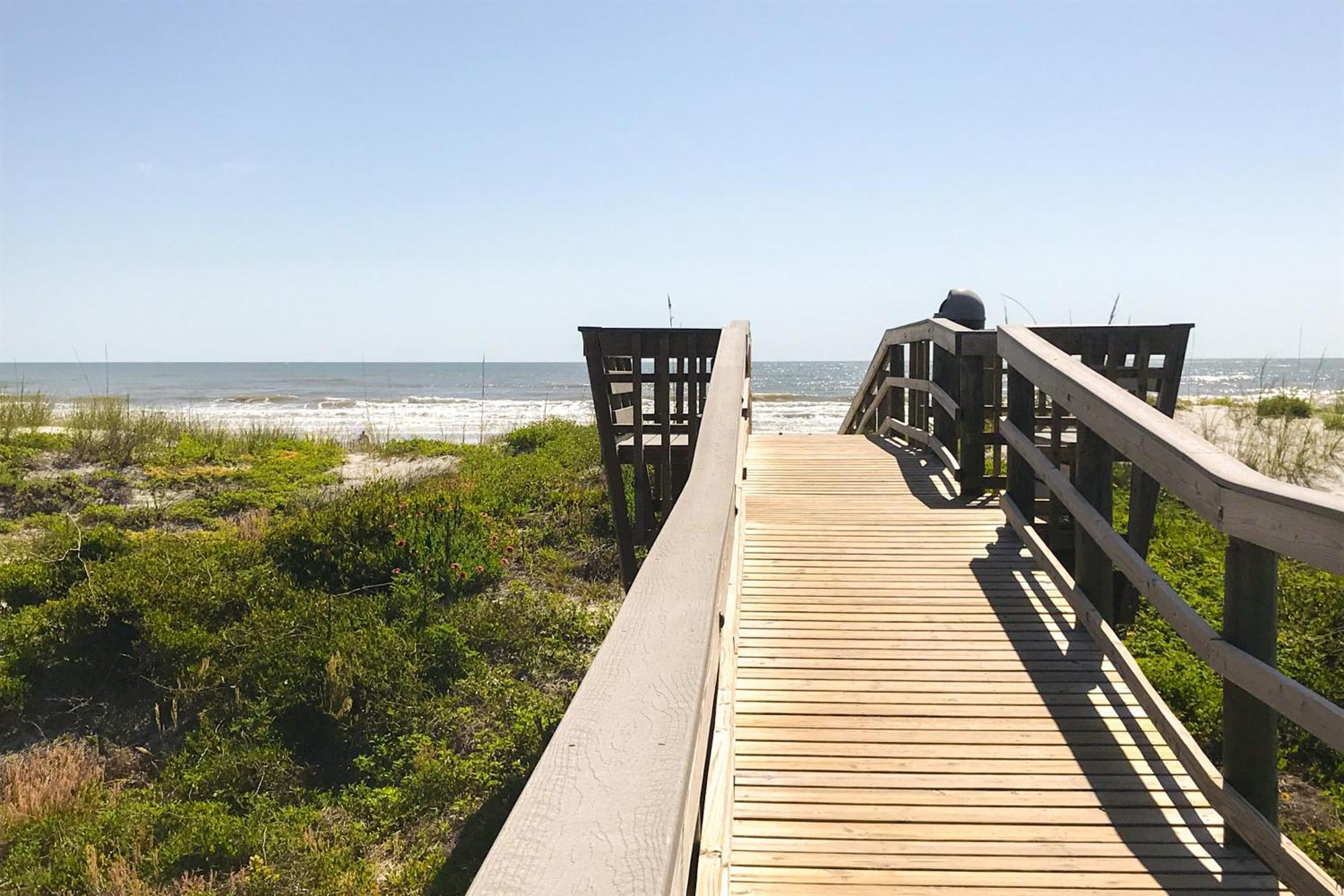 Ocean Village Club Butler Beach Номер фото